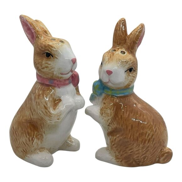 Vintage Brown Bunnies with Pink & Blue Bow around Neck Salt and Pepper Shakers - Picture 4 of 16